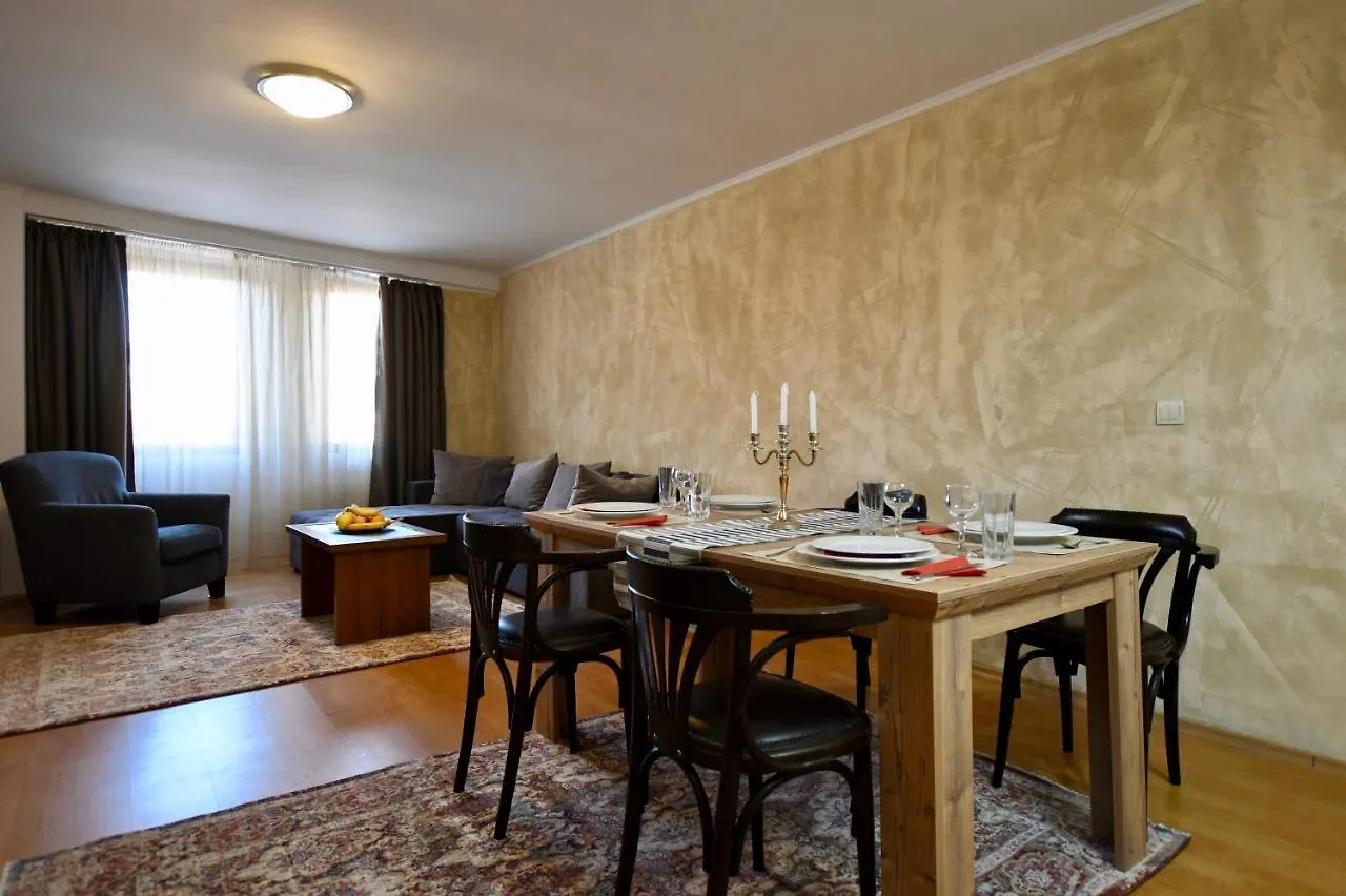 Dolomiti Apartments 반스코